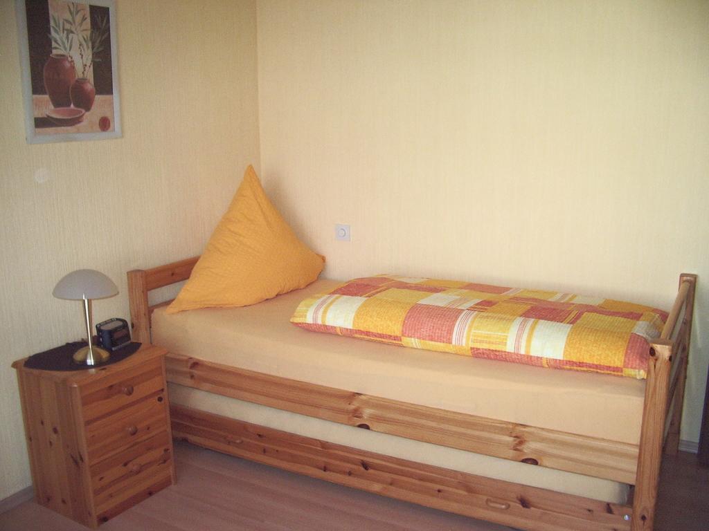 Gaestehaus Resi Otel Zeltingen-Rachtig Oda fotoğraf